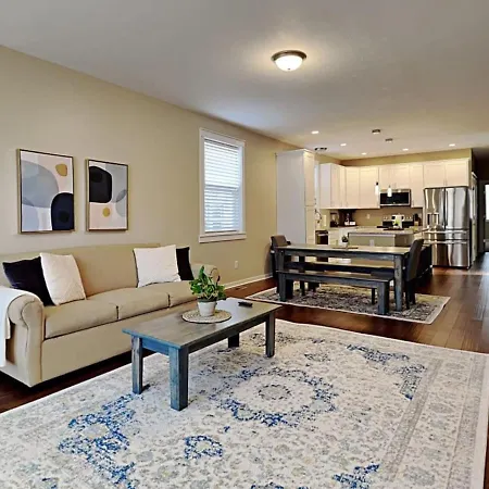 Rockaway Rookwood Retreat- Unit 1 Villa